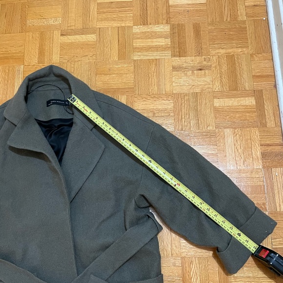 Zara ankle length buttonless wrap coat - Picture 2 of 3